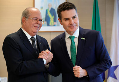 Hildo Rocha e ministro Jader Filho discutem novos projetos habitacionais e de infraestrutura para o Maranhão