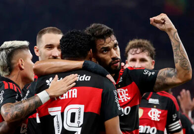 Flamengo reage e vence Santos de virada por 3 a 1 no Brasileirão