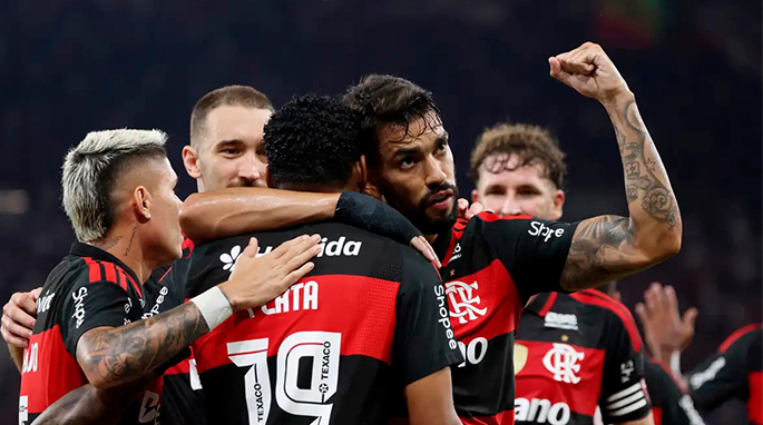 Flamengo reage e vence Santos de virada por 3 a 1 no Brasileirão