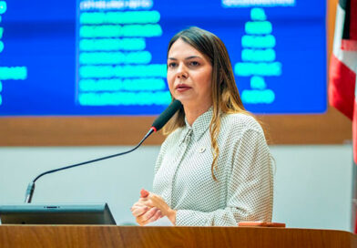 Deputada Janaína reforça compromisso com população e destaca ações de saúde e infraestrutura em Imperatriz