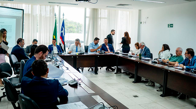 CCJ dá parecer favorável a PL que permite fornecimento de spray de pimenta e armas de choque a mulheres com medida protetiva