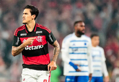 Flamengo vence Cruzeiro com gols de Pedro e Carrascal