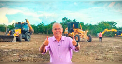 Início da construção de conjunto habitacional em Brejo tem presença do deputado Hildo Rocha