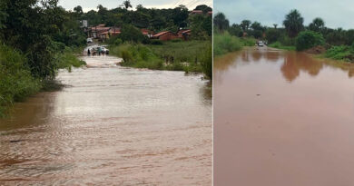 Ponte do povoado Mundo Novo fica submersa após chuva em Amarante; motociclista tenta atravessar e quase é arrastado
