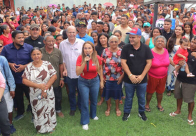 Primeira Cruz celebra o Dia das Mães em evento com homenagens e discursos políticos