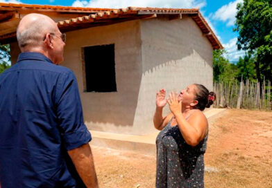Casas em construção no município de Lago do Junco, viabilizadas pelo Hildo Rocha, já estão quase prontas
