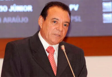 Raimundo Cutrim se apresenta à PF e passa a cumprir prisão domiciliar