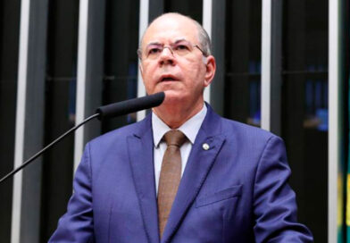 Hildo Rocha deixa mandato na Câmara dos Deputados apresentando balanço de resultados e mira retorno ao legislativo federal